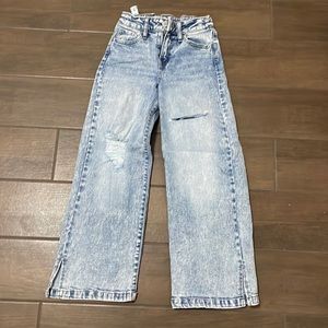 Girls wide cut ripped jeans